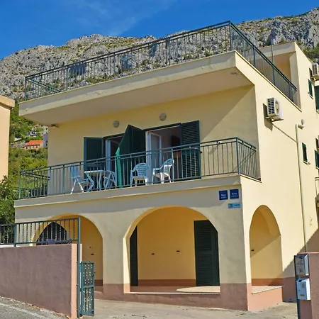 Apartments Buljan Brela Exterior photo